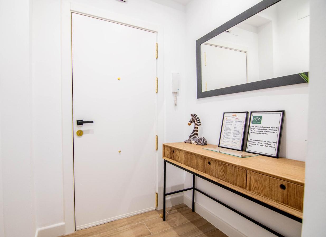 Tuguest Avenida Madrid Lägenhet Granada Exteriör bild